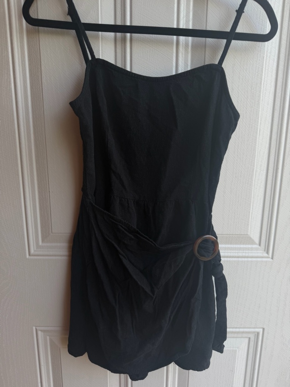 Aeropostale Black Festival Y2K Beachy Spaghetti Strap Romper with Side Ring Tie